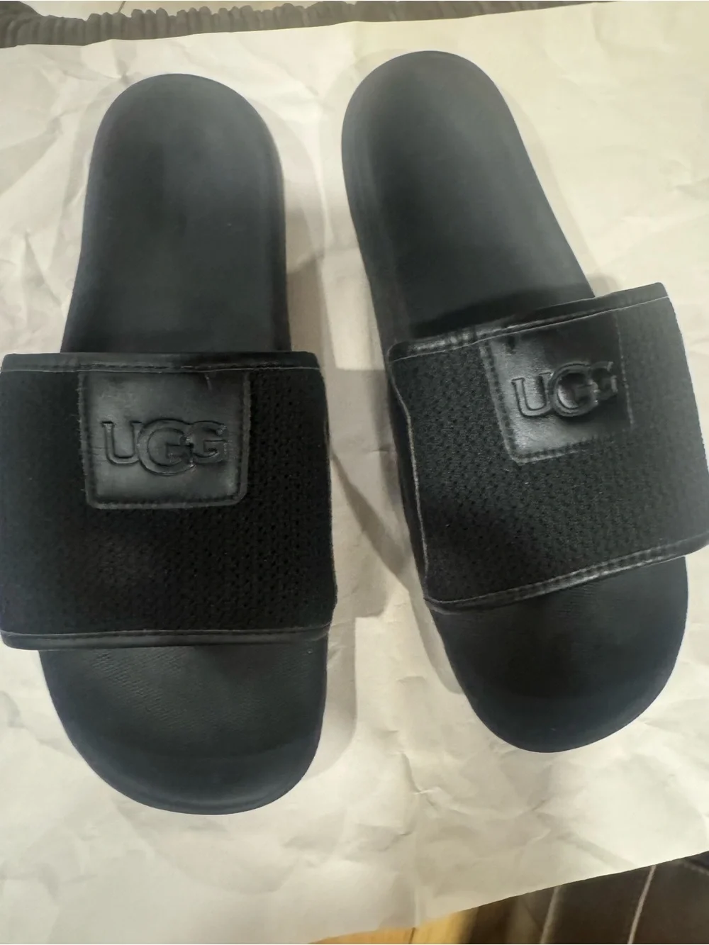 UGG lightweight open