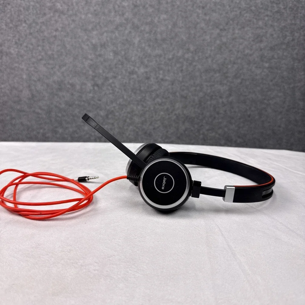 Jabra Evolve 40 Wired Stereo Headset HSC017 Black Red 3.5mm Noise Canceling Mic