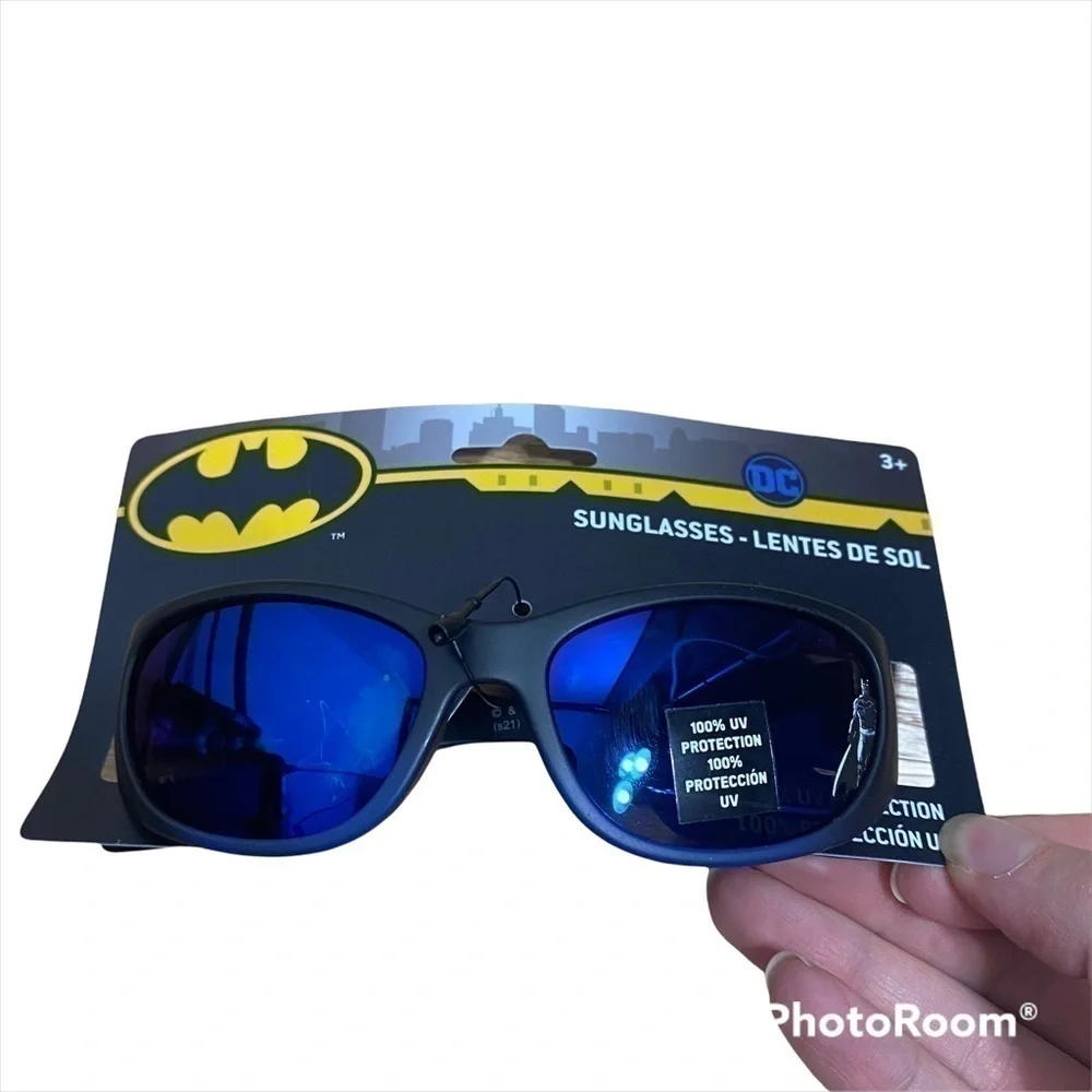 Batman sunglasses nwt