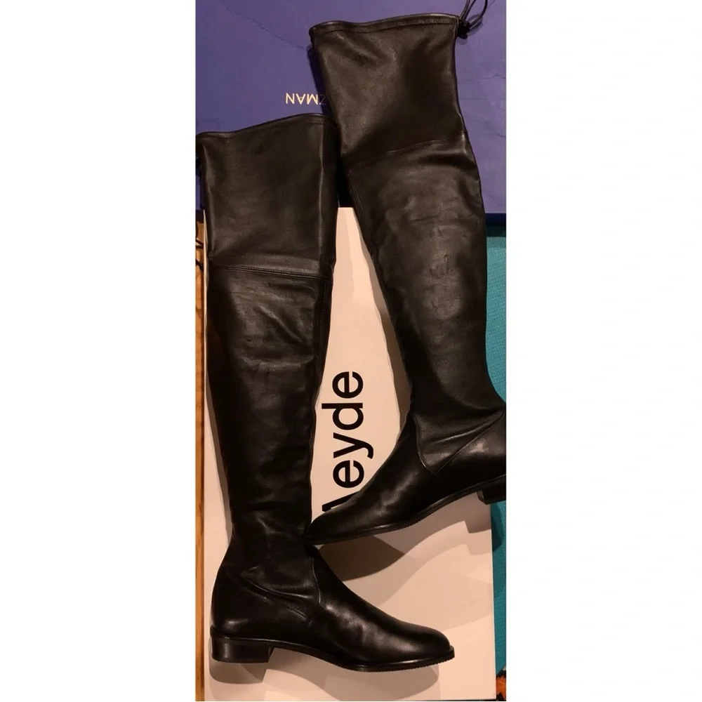 Stuart Weitzman nib