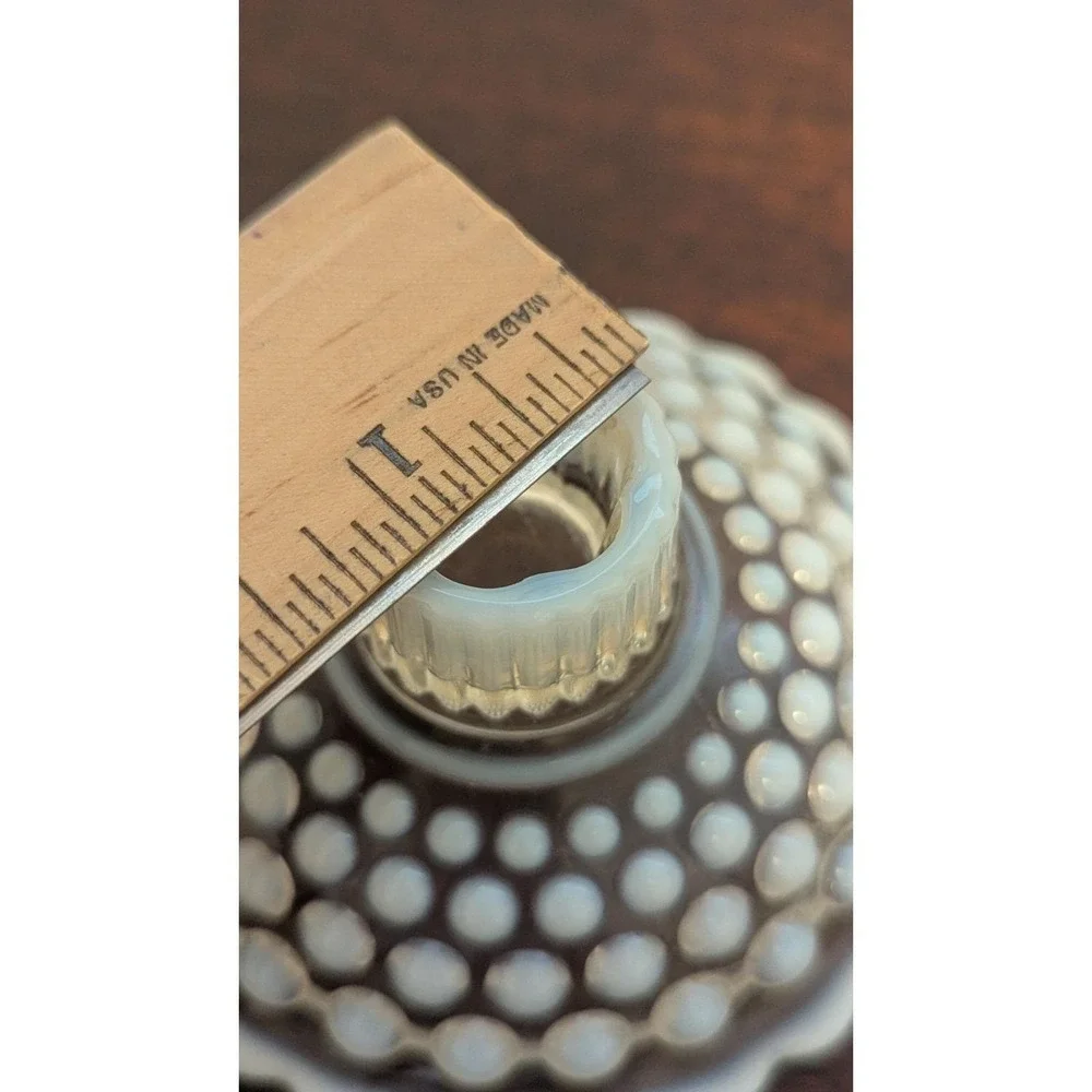 Fenton vintage hobnail