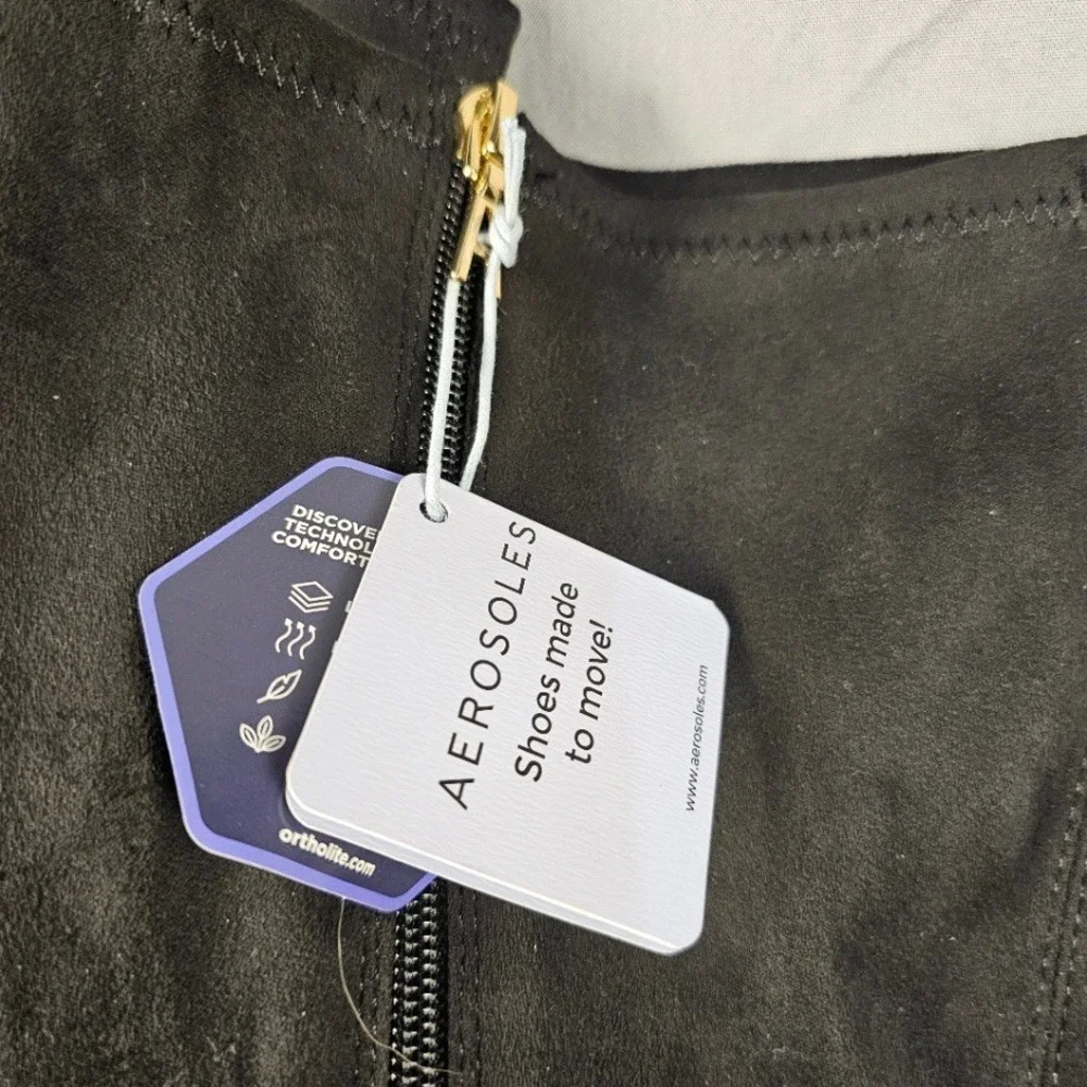 AEROSOLES centola tall