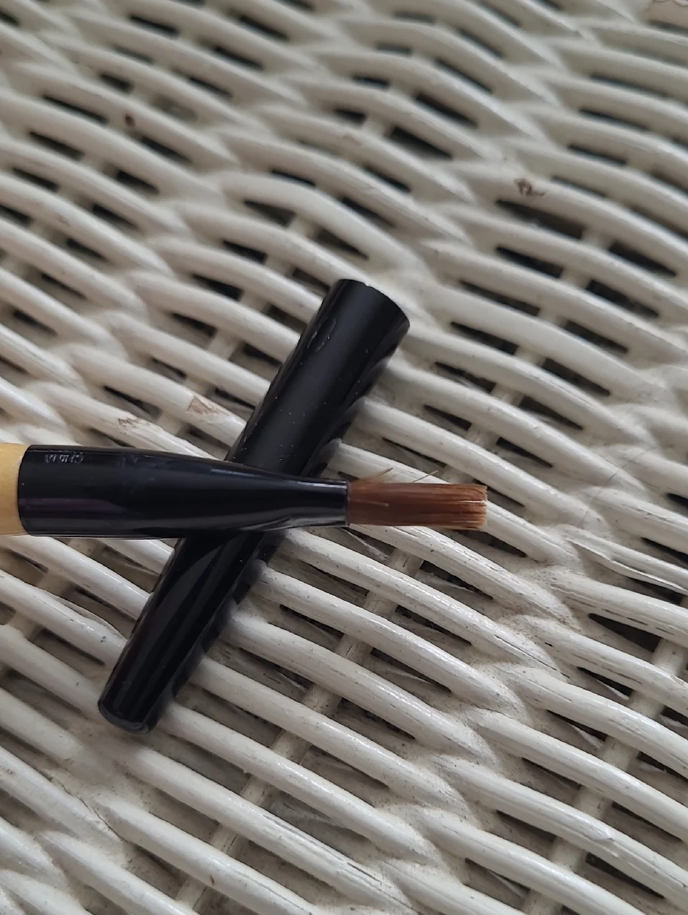Bobbi Brown Concealer Brush Discontinued!