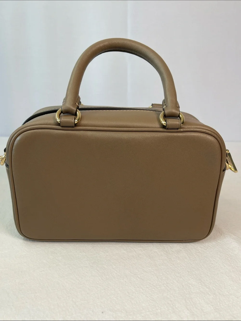 Coach satchel f2557