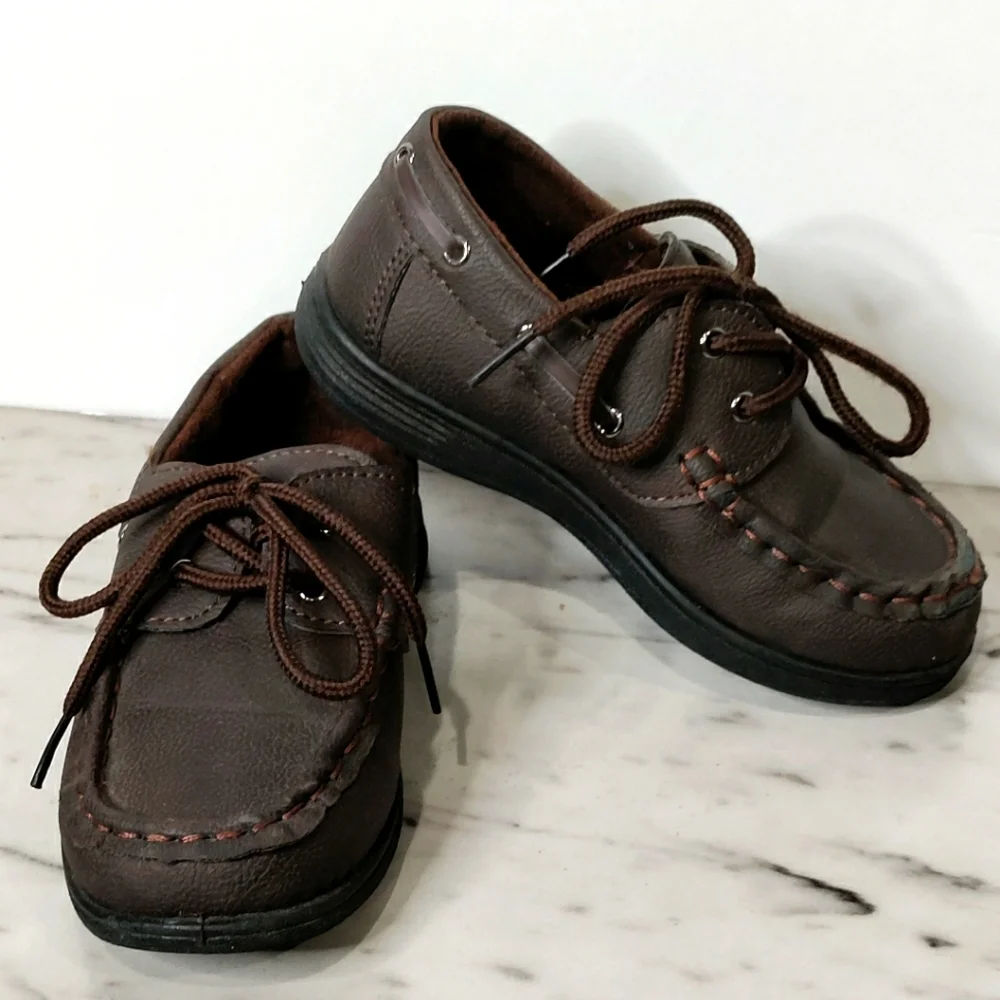 Josmo boy's dress shoes size boy's toddler 9 EUC