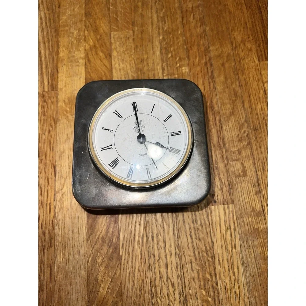 Vtg desk International Silver Company Quartz Silver Plated Cubic Clock Works‎