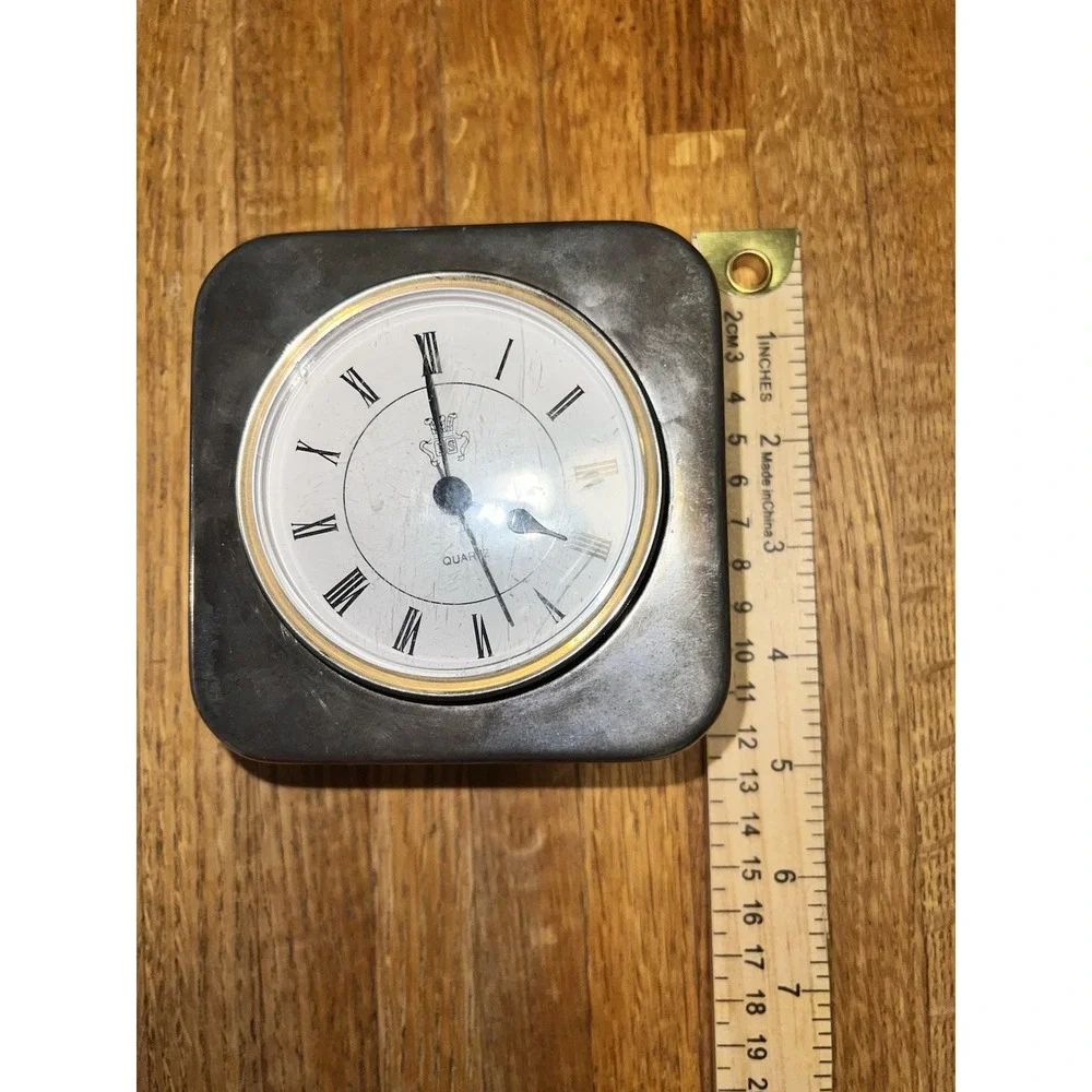 Vtg desk International Silver Company Quartz Silver Plated Cubic Clock Works‎