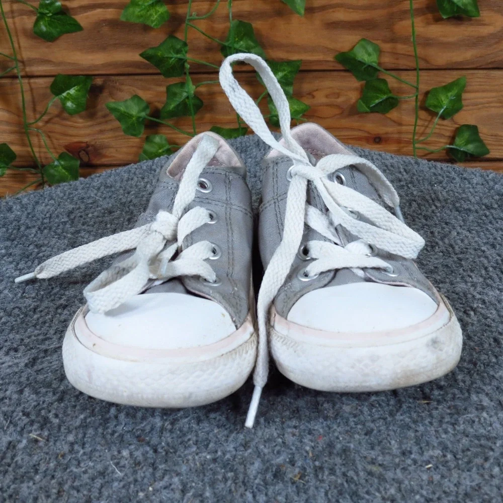 Converse Chuck Taylor All Star Infant Sneaker Size‎ 7 Everyday Wear Gray Canvas