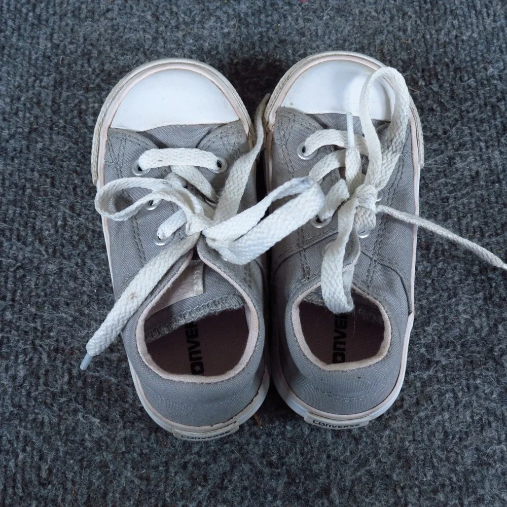 Converse Chuck Taylor All Star Infant Sneaker Size‎ 7 Everyday Wear Gray Canvas
