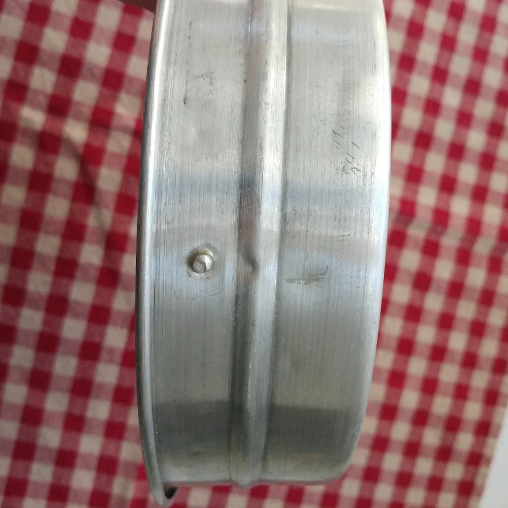 3 Vintage Aluminum Round Pans