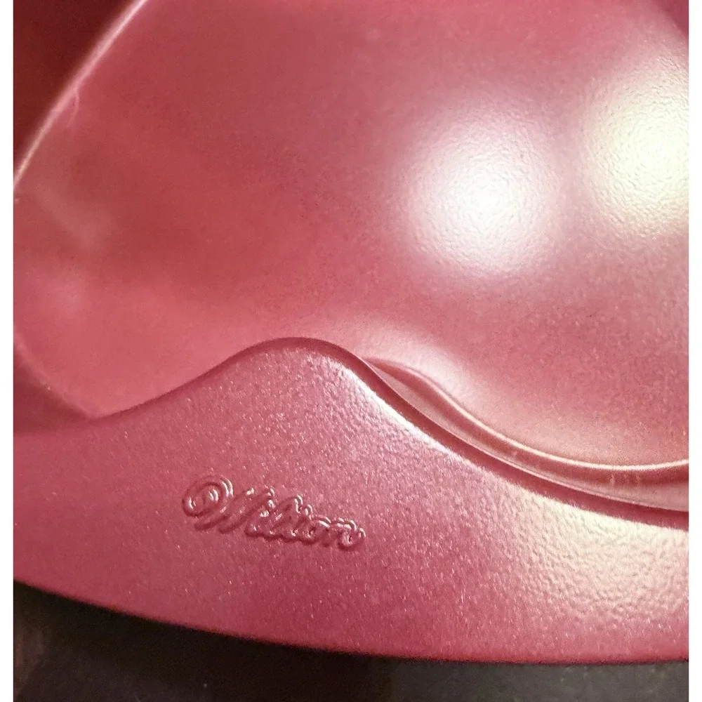 Wilton heart accessory mold