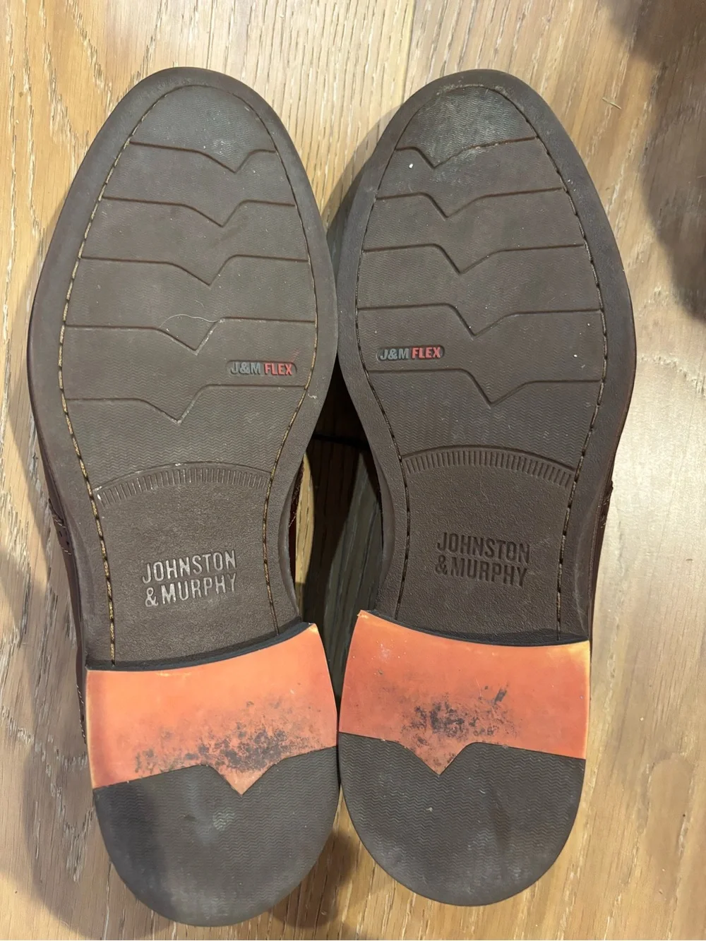 Johnston & Murphy classic wingtip