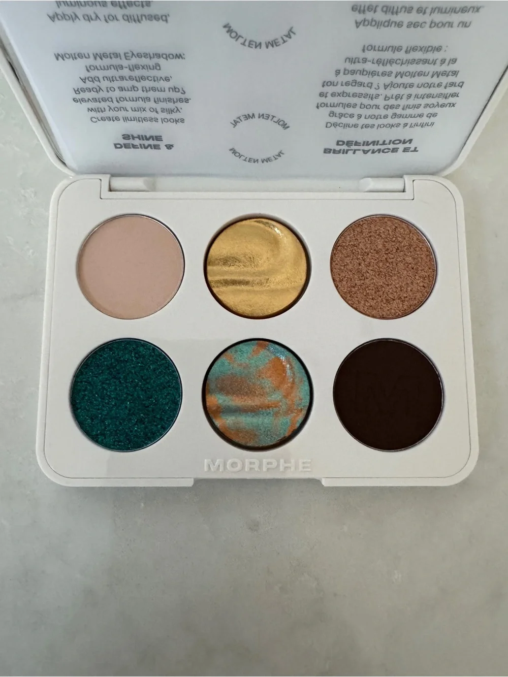 MORPHE CHROMAPLUS 6-PAN EYESHADOW PALETTE;—PYTHON CODE