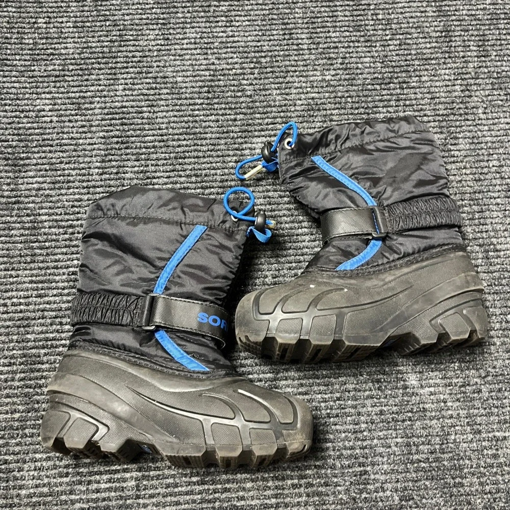 Sorel flurry winter