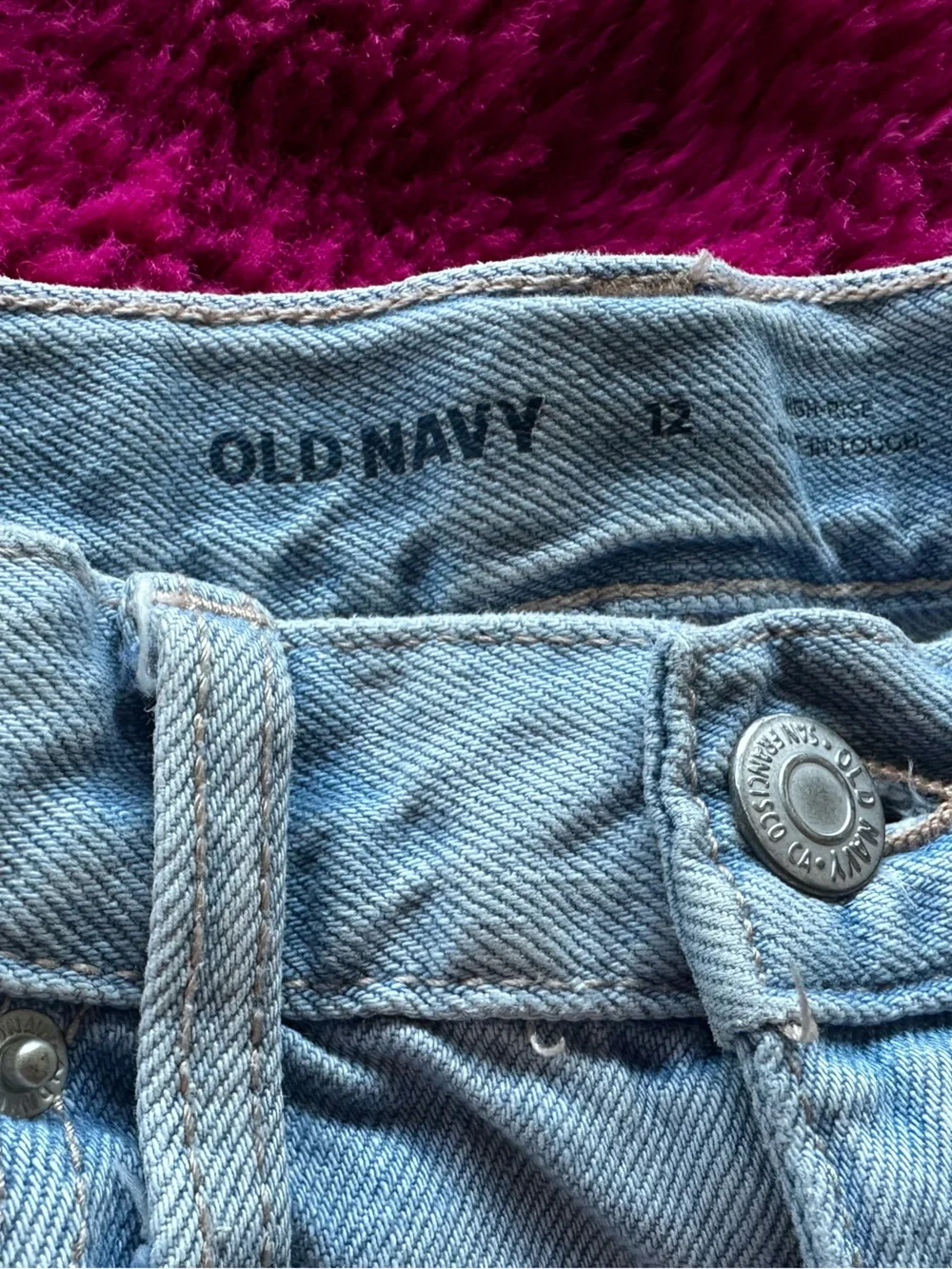 Old Navy pair old
