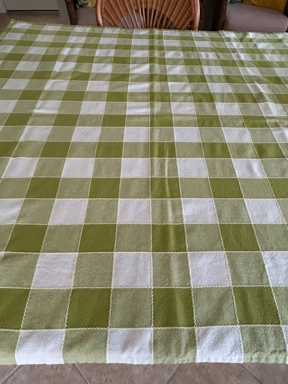 unknown bright olive