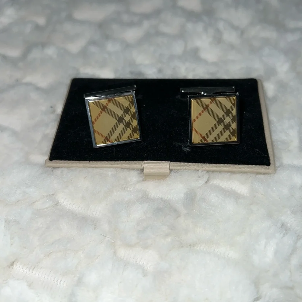 Burberry Check Cuff Links-Authentic-NIB
