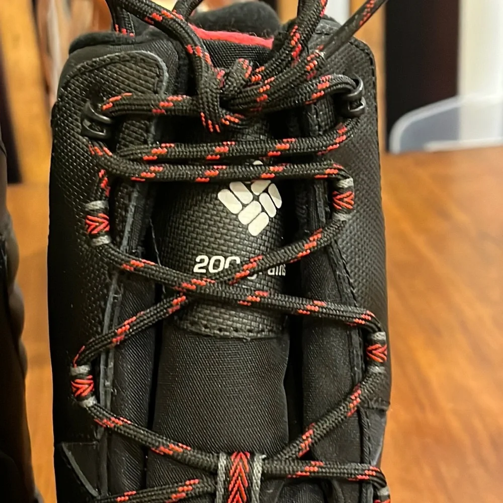 Columbia brand new