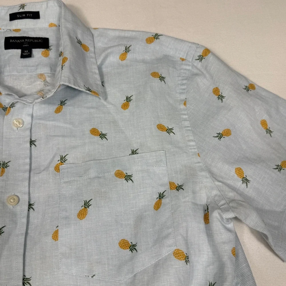 Banana Republic Shirt M Blue Pineapple Print Slim Fit Linen Short Sleeve Button