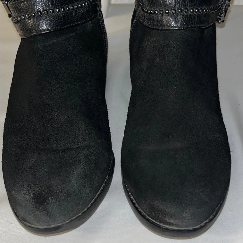 Alex Marie sleek black