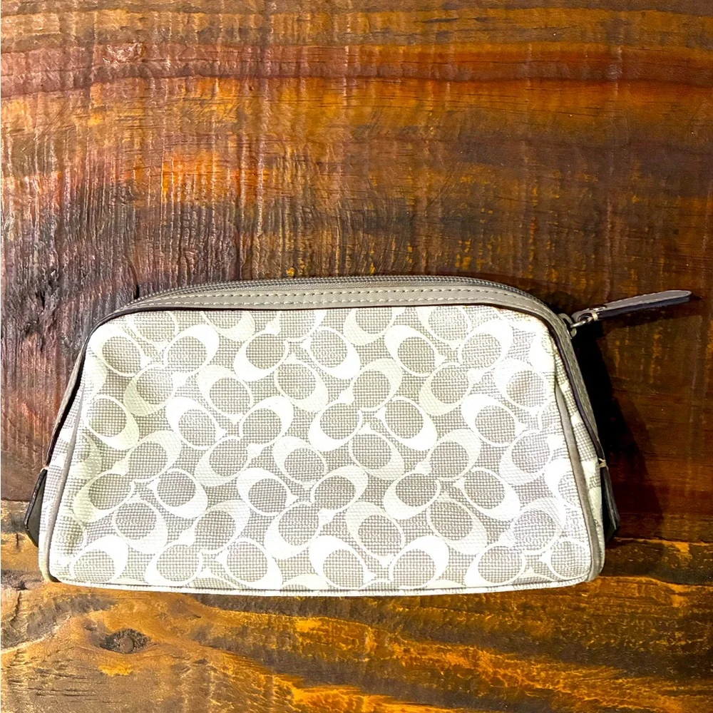 Coach fabric easy