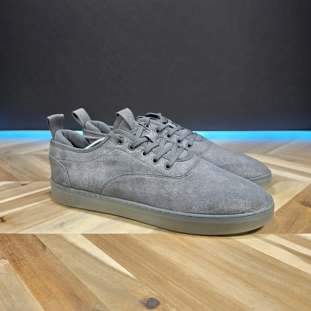 True Linkswear Future Staples FS-01 Golf Shoes Size 11.5 Gray Leather Spikeless