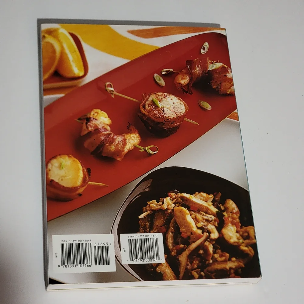 Rachael Ray paperback cooking  2004	