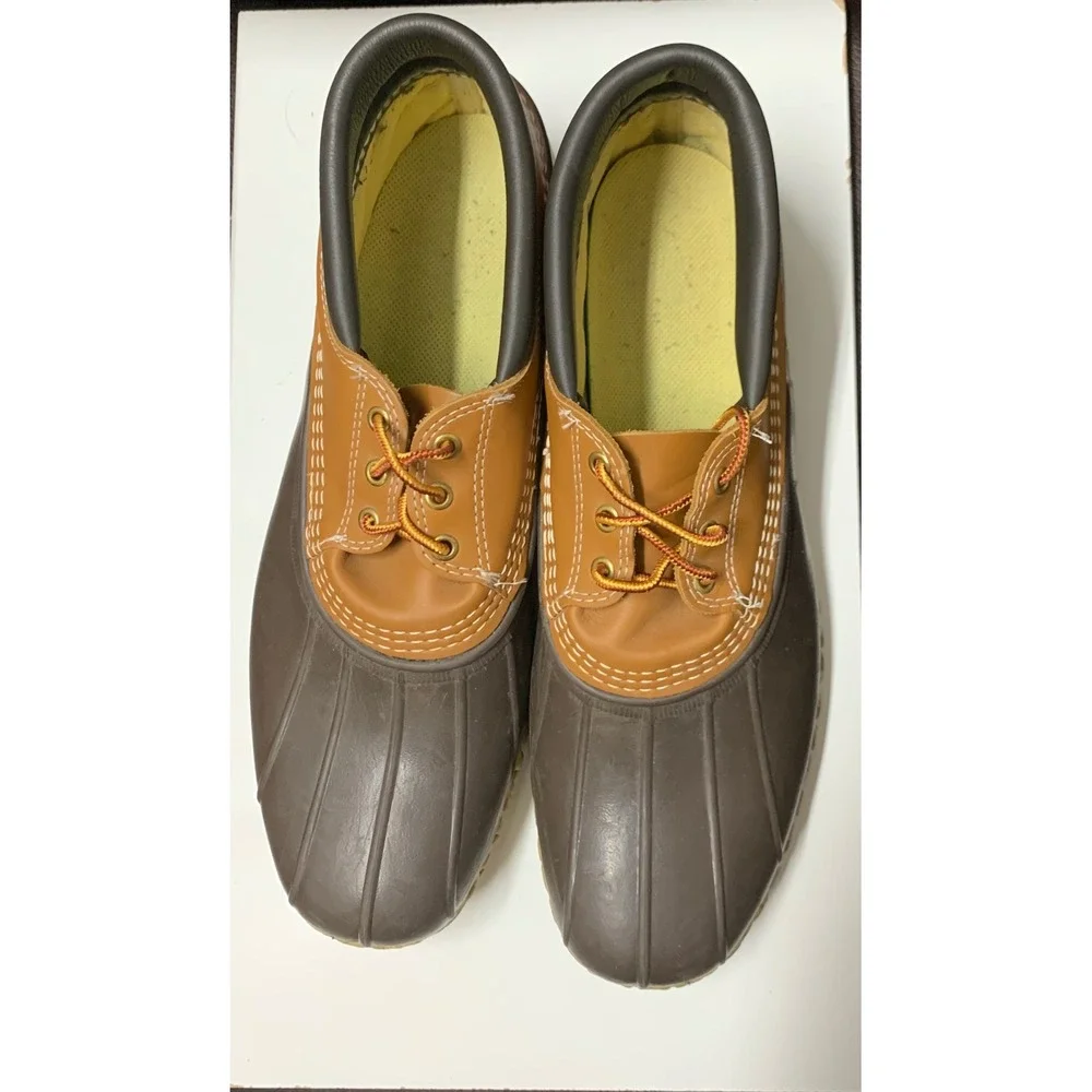 L.L. Bean gumshoes tag