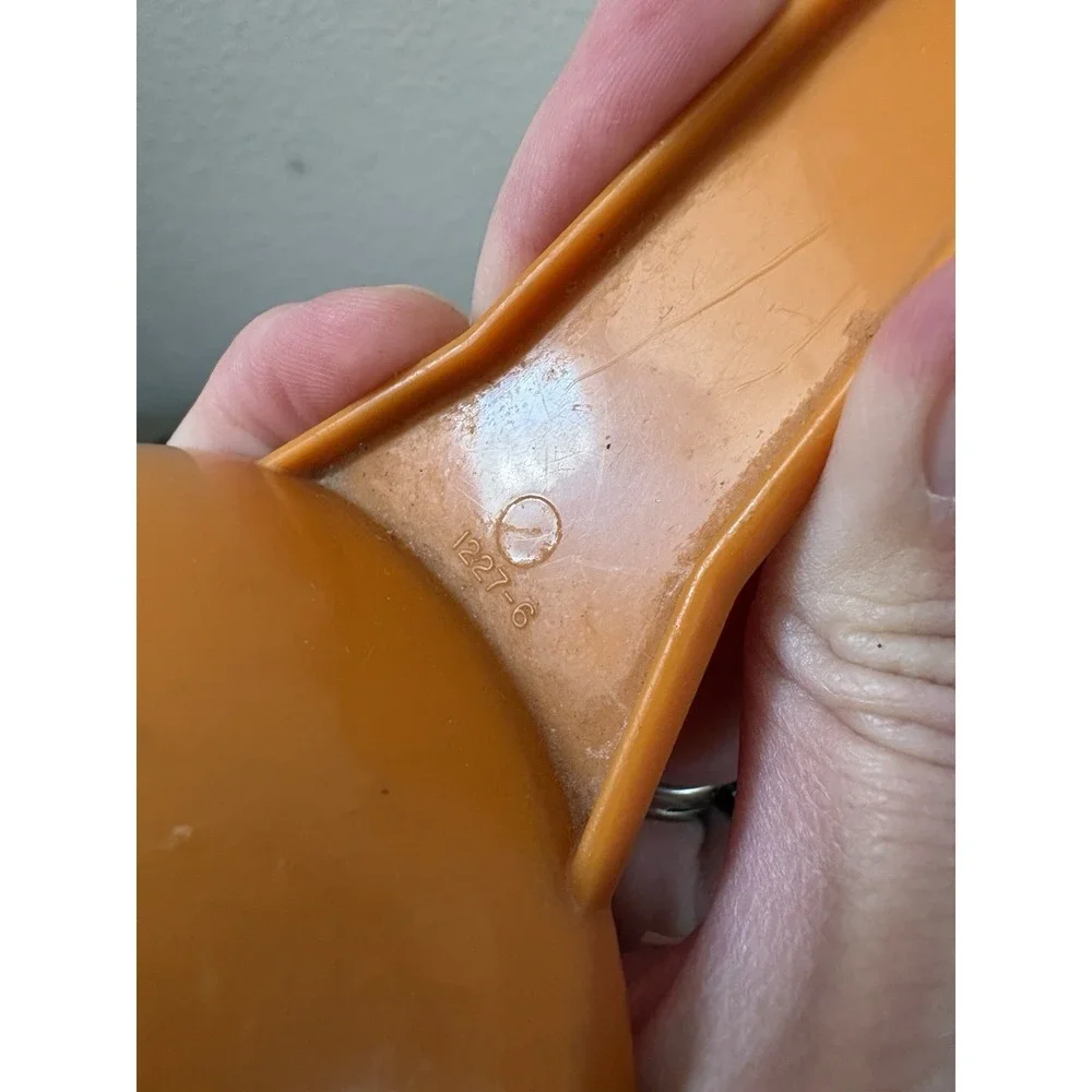Tupperware normal wearing