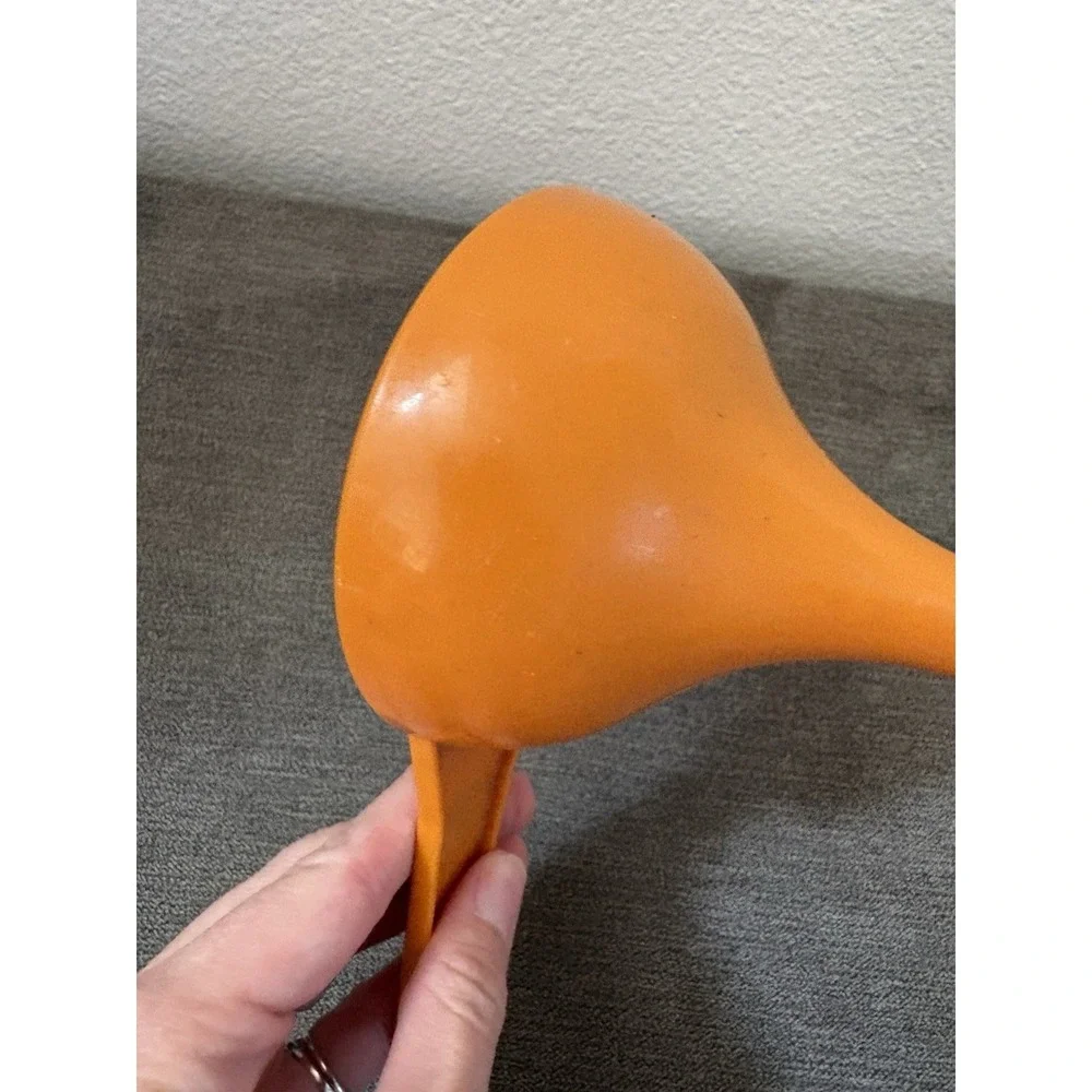 Tupperware normal wearing