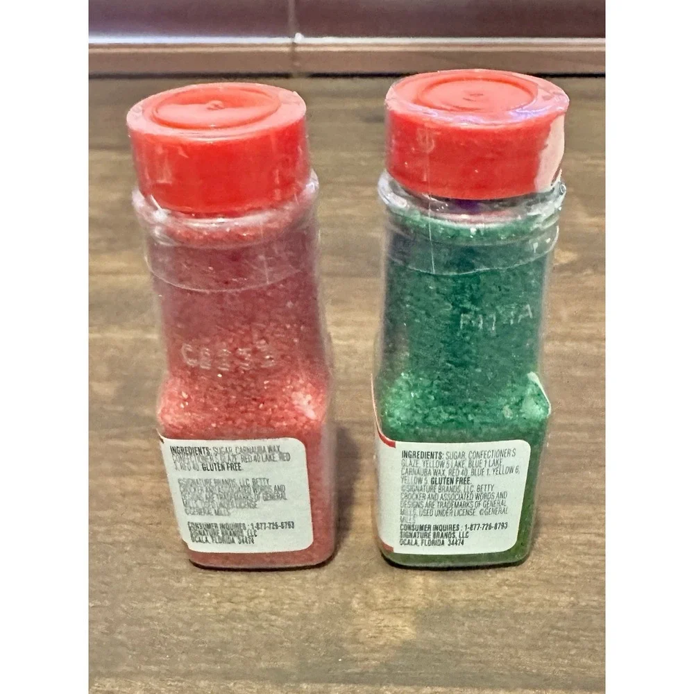 Betty Crocker Sugar Sprinkles Red and Green Size of ea.bt‎ 2.25 oz 63.8g USA NEW