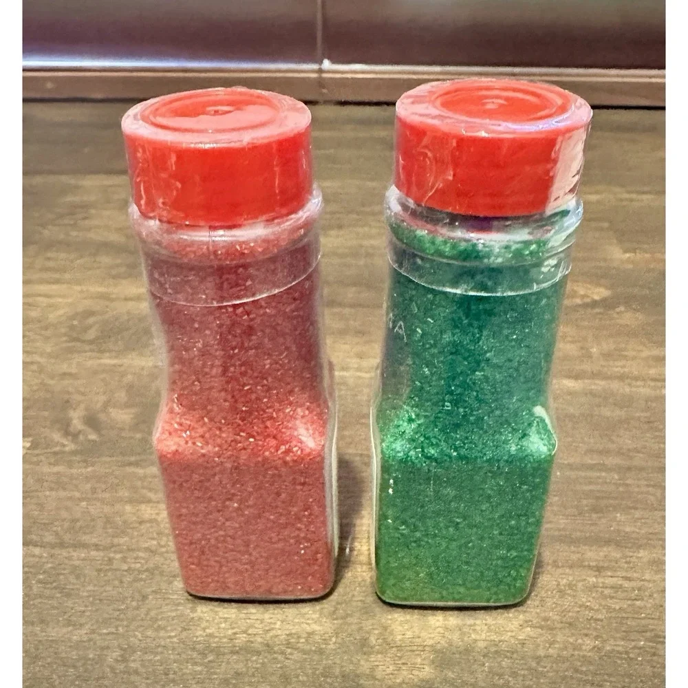Betty Crocker Sugar Sprinkles Red and Green Size of ea.bt‎ 2.25 oz 63.8g USA NEW