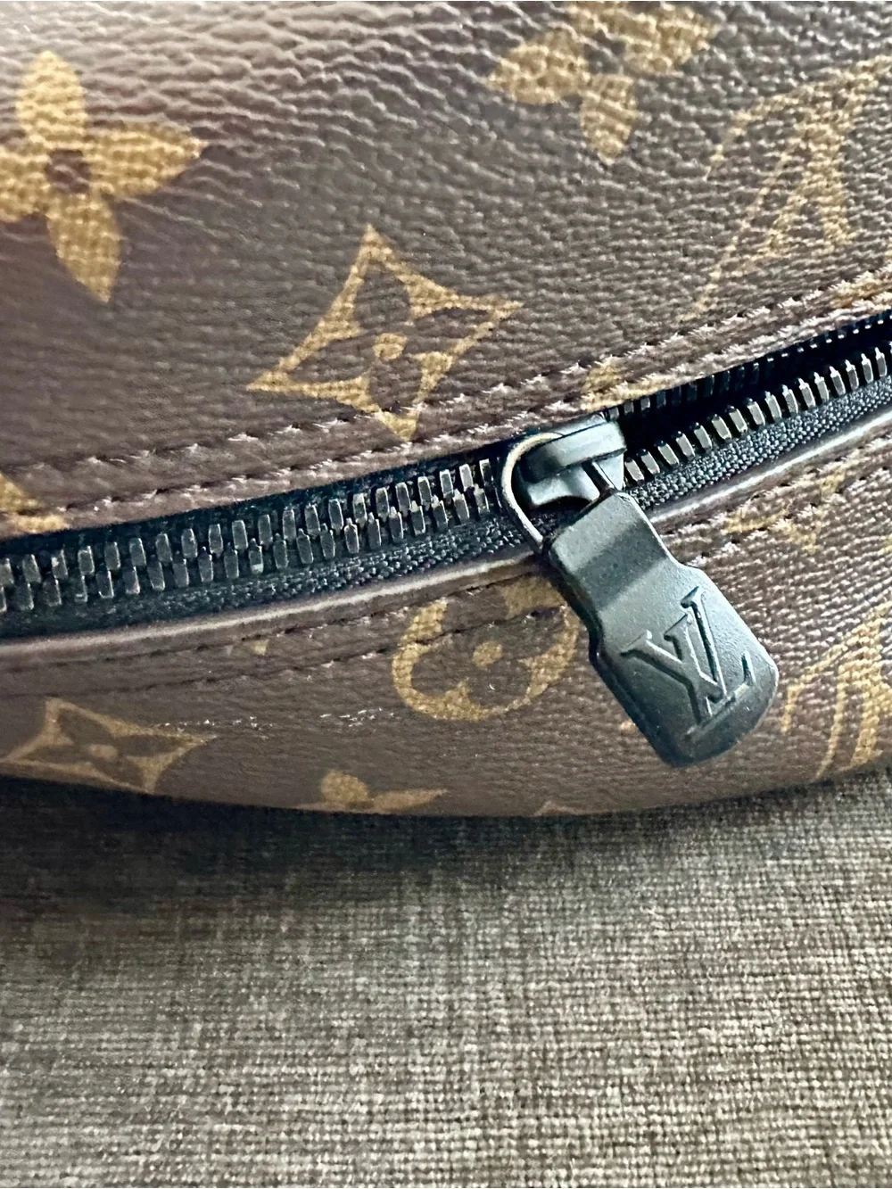 Louis Vuitton classic louis