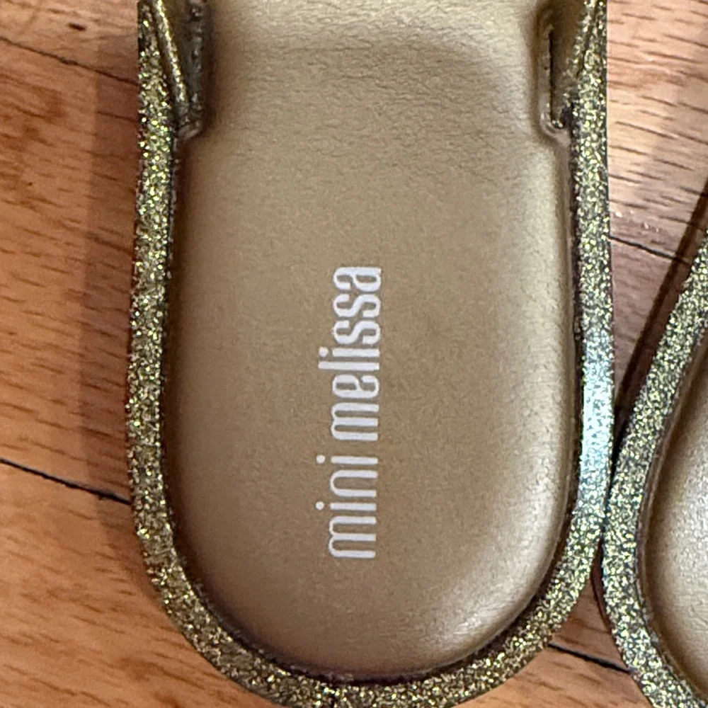 Mini Melissa Kids Glittery Gold Flip Flops Size 4