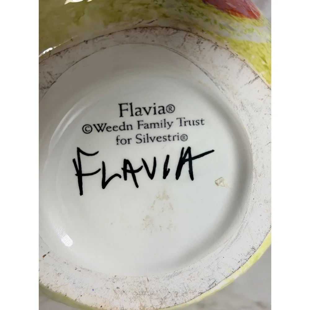 Flavia Yellow 10