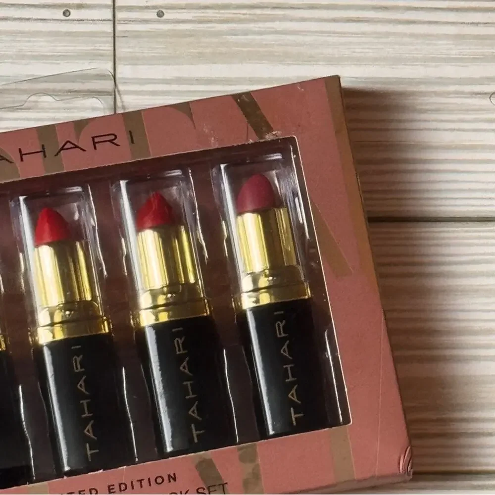 Tahari trendy variety