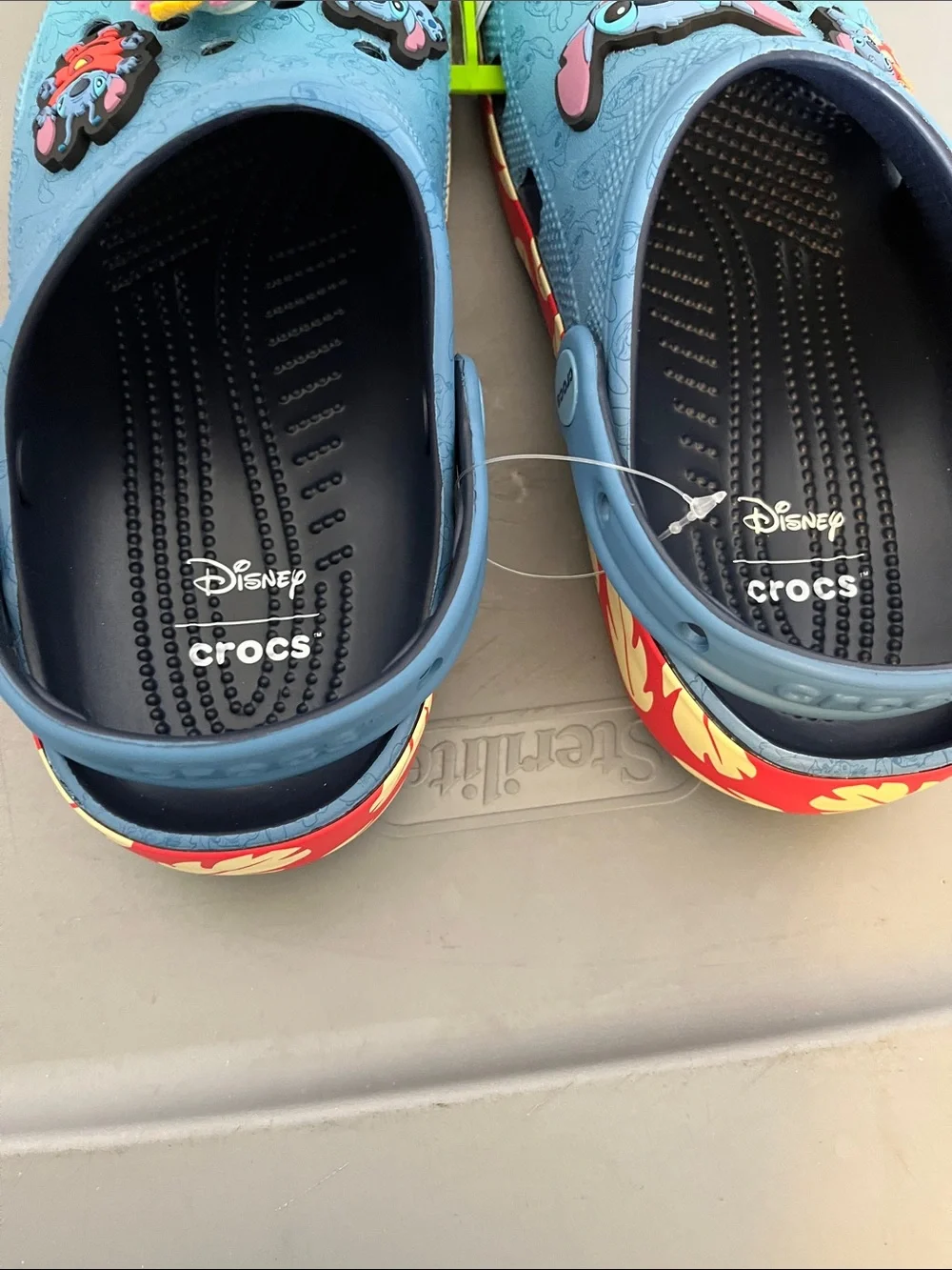 CROCS bright eva