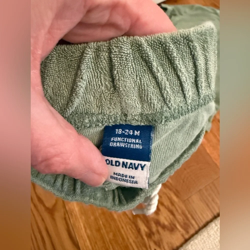 Old Navy short sleeve