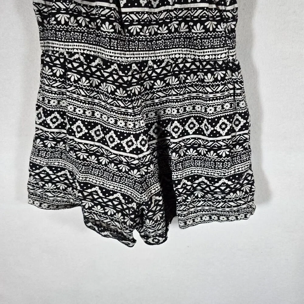 Old Navy it beautiful