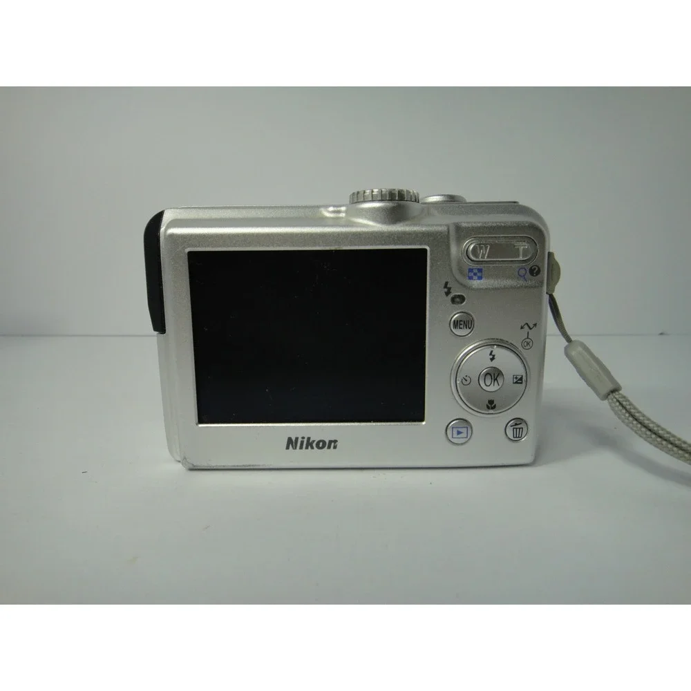Nikon Coolpix P2 Digital Camera Silver 5.1MP 3.5x Optical Zoom Wi-Fi with Box