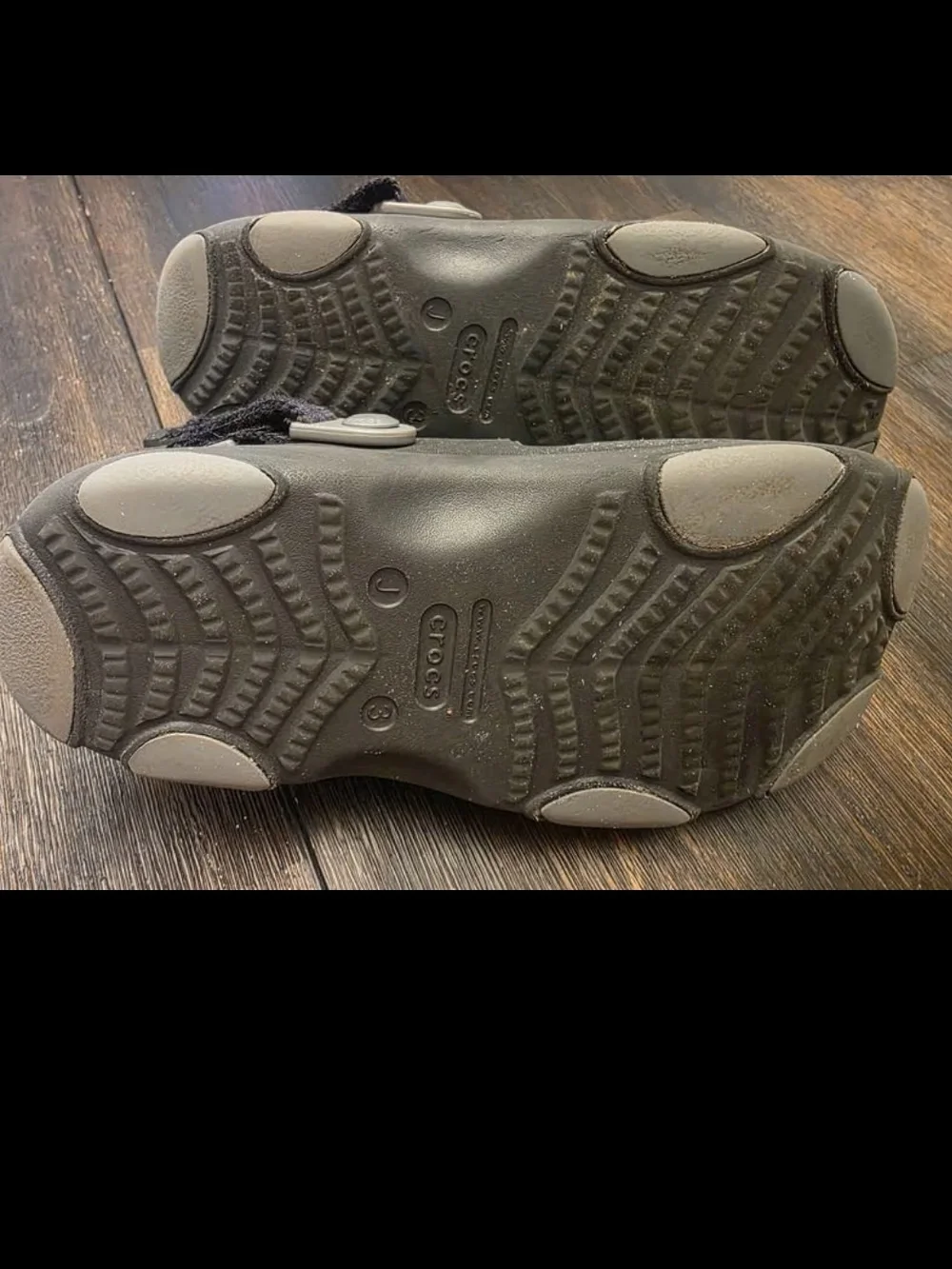 CROCS good size kids