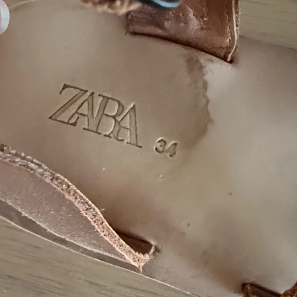 Zara girls brown
