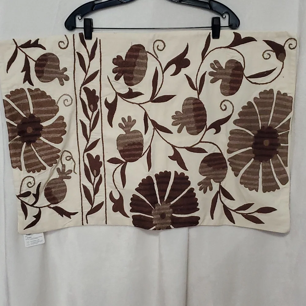 NWT Pottery Barn Montros Suzani Embroidered Lumbar Pillow Cover Set of 2