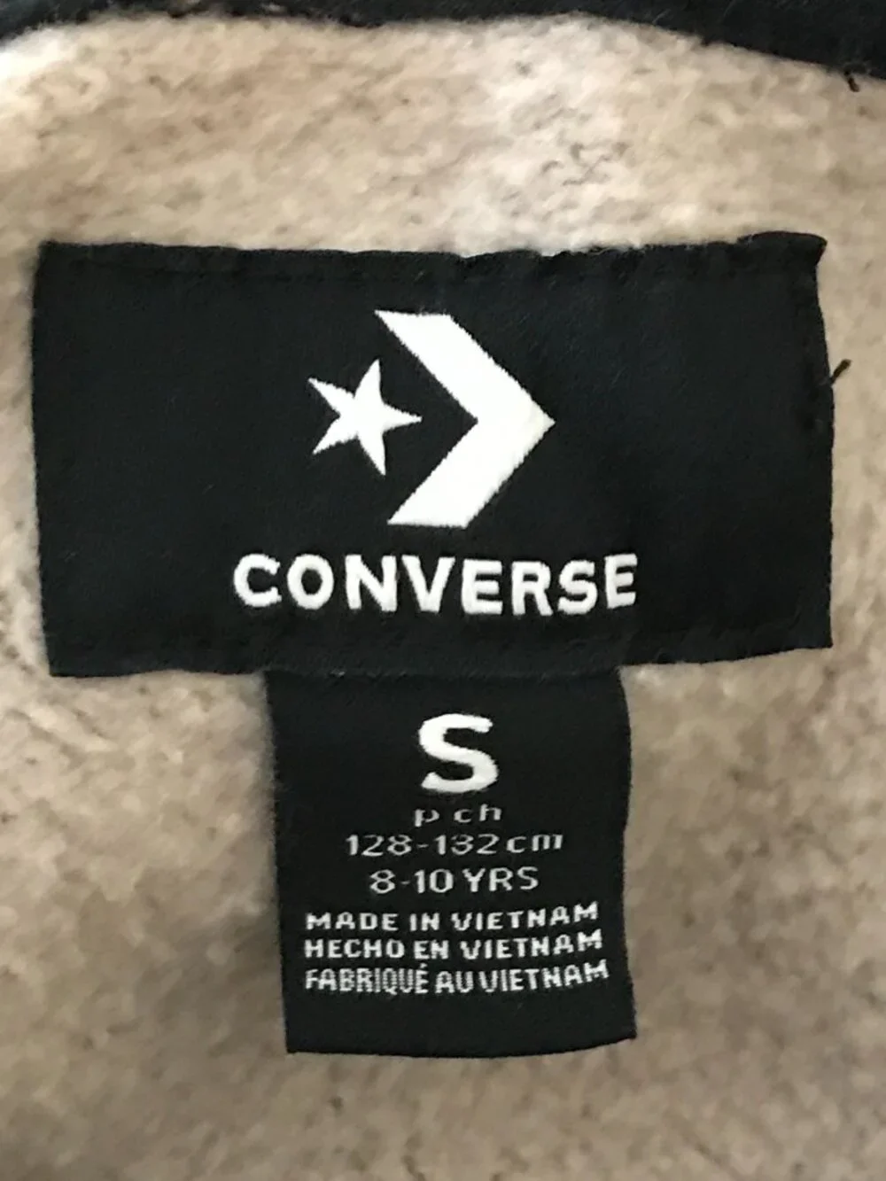 Converse kid size