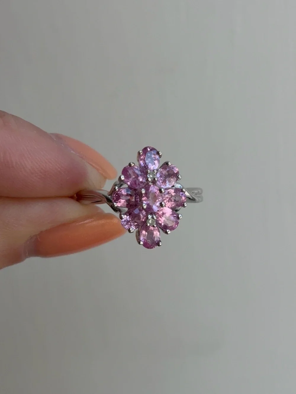 Estate pink size