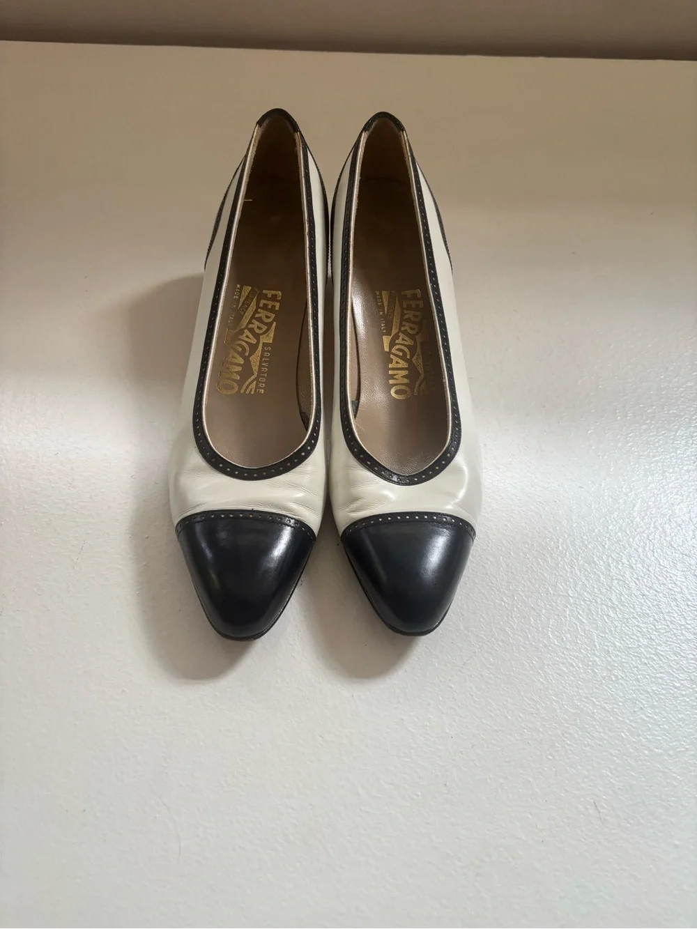 Salvatore Ferragamo vintage salvatore