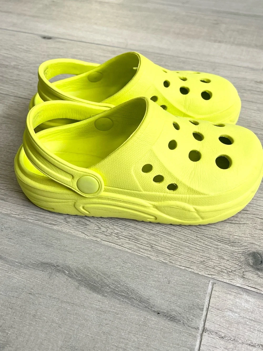 Zara bright fun