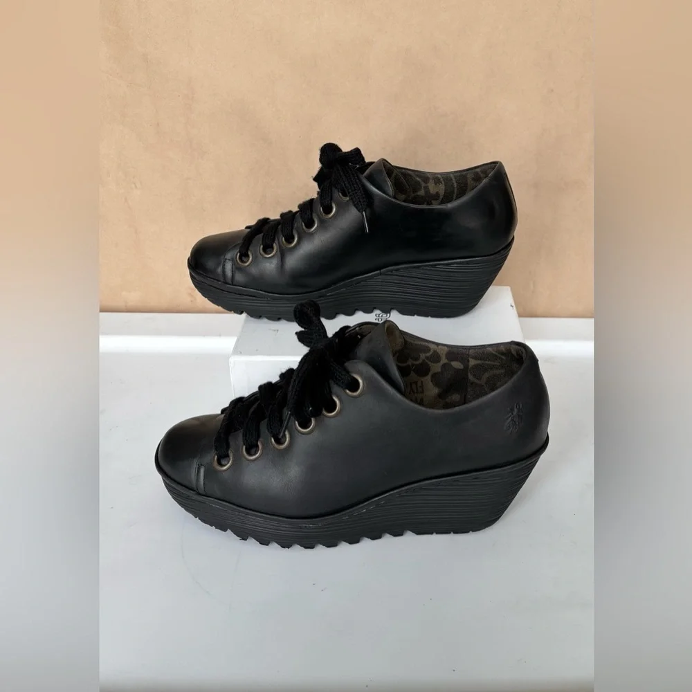 Fly London great no