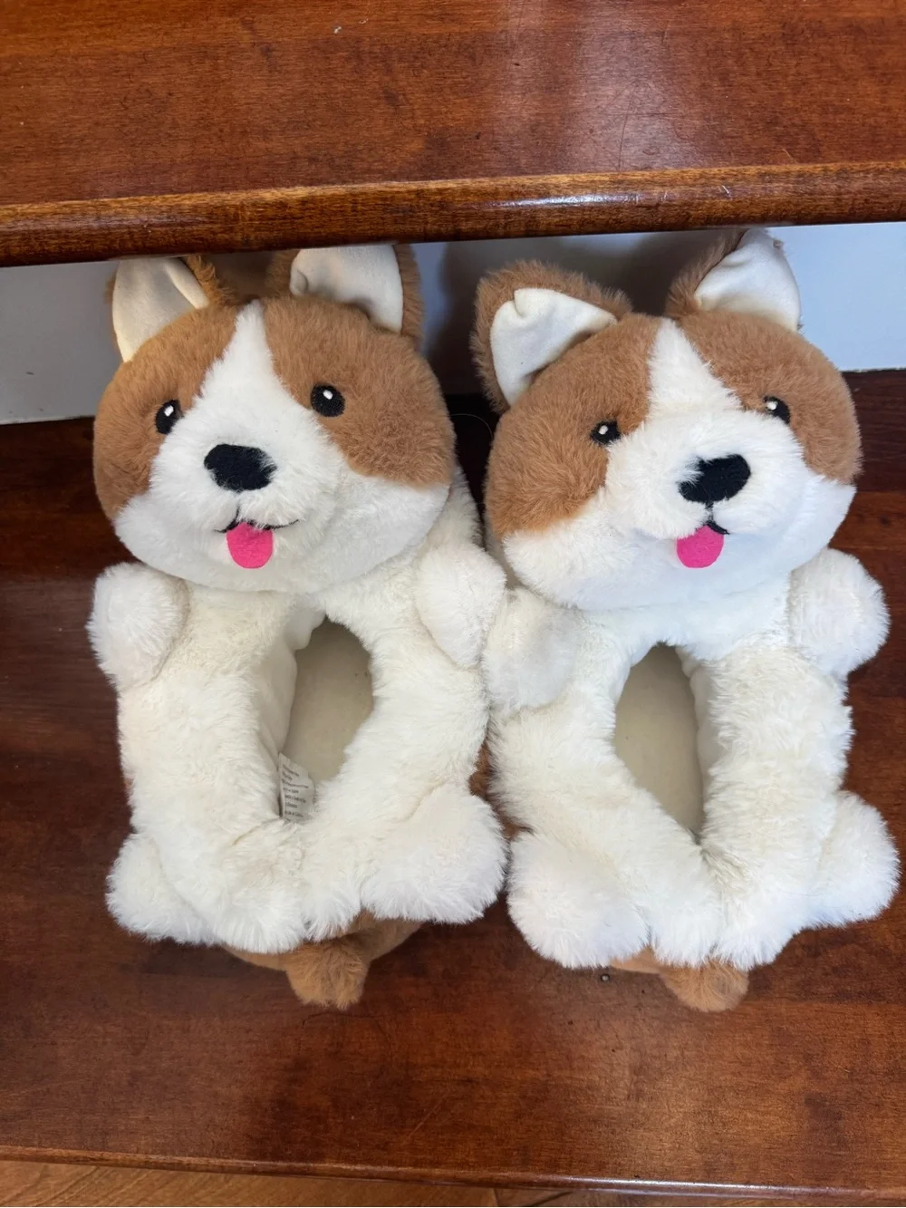 Plush Brown & White Dog Slippers - Cozy Pet-Themed Footwear