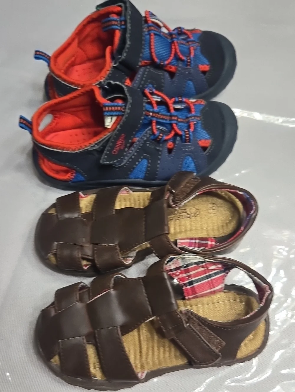 Buster Brown Brown Leather-Look Kids Sandals & Oshkosh Blue Sandals.